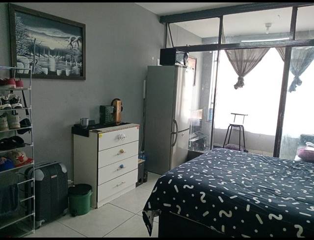 3 BEDROOM APARTMENT FOR SALE IN SUNNYSIDE